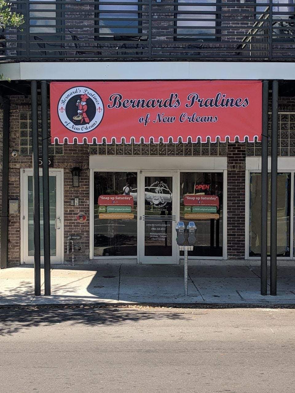 Bernards store